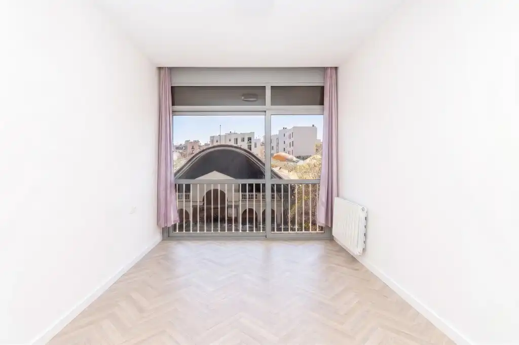 Terrassa de Apartament en venda en Barcelona amb Aire condicionat, Parquet i Balcó
