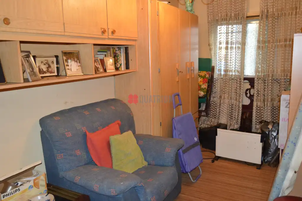 Habitación de Casa adosada en venta en Santiago de Compostela  con Calefacción y Jardín privado