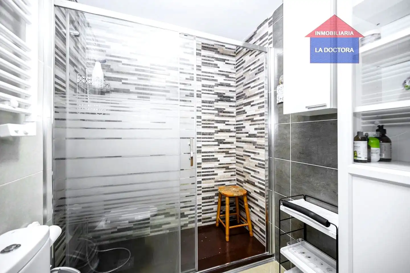 Baño de Piso en venta en El Álamo con Aire acondicionado, Calefacción y Trastero