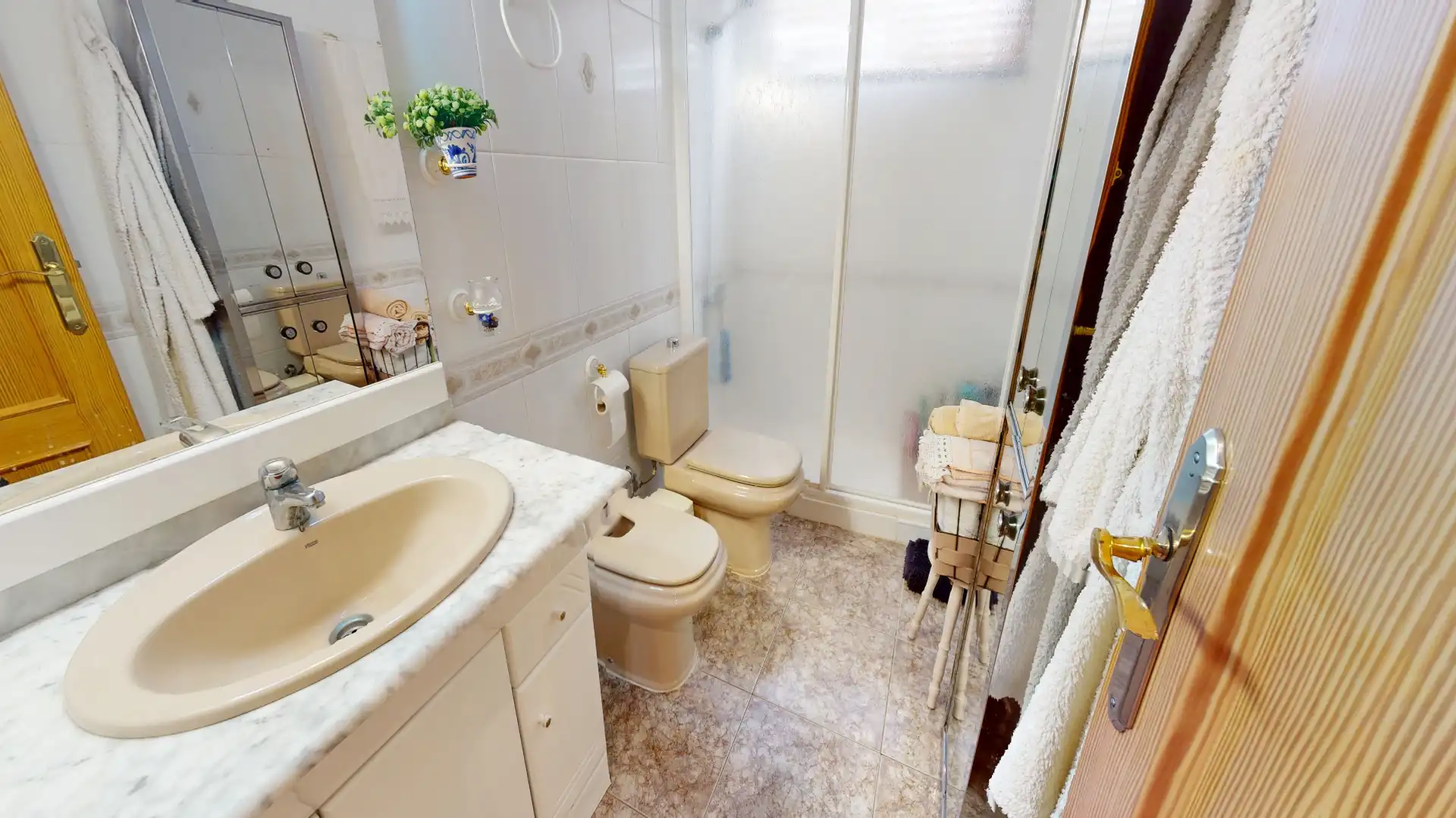 Badezimmer von Wohnung zum Verkauf in Sax mit Klimaanlage, Terrasse und Balkon