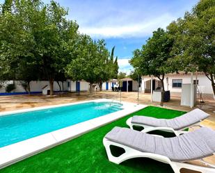 Piscina de Casa o xalet en venda en Almodóvar del Río amb Aire condicionat i Piscina