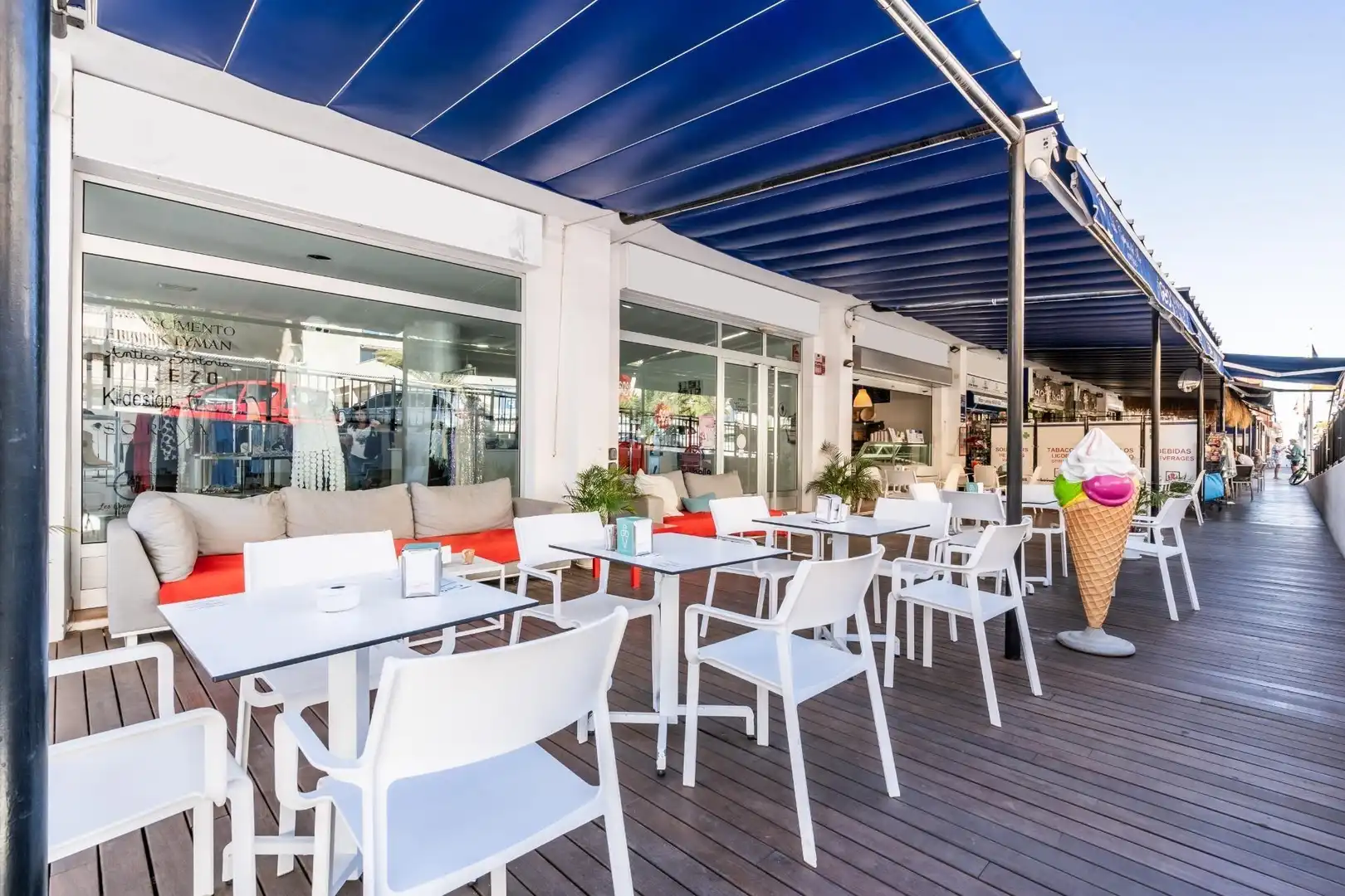 Terraza de Local en traspaso en Arona con Terraza