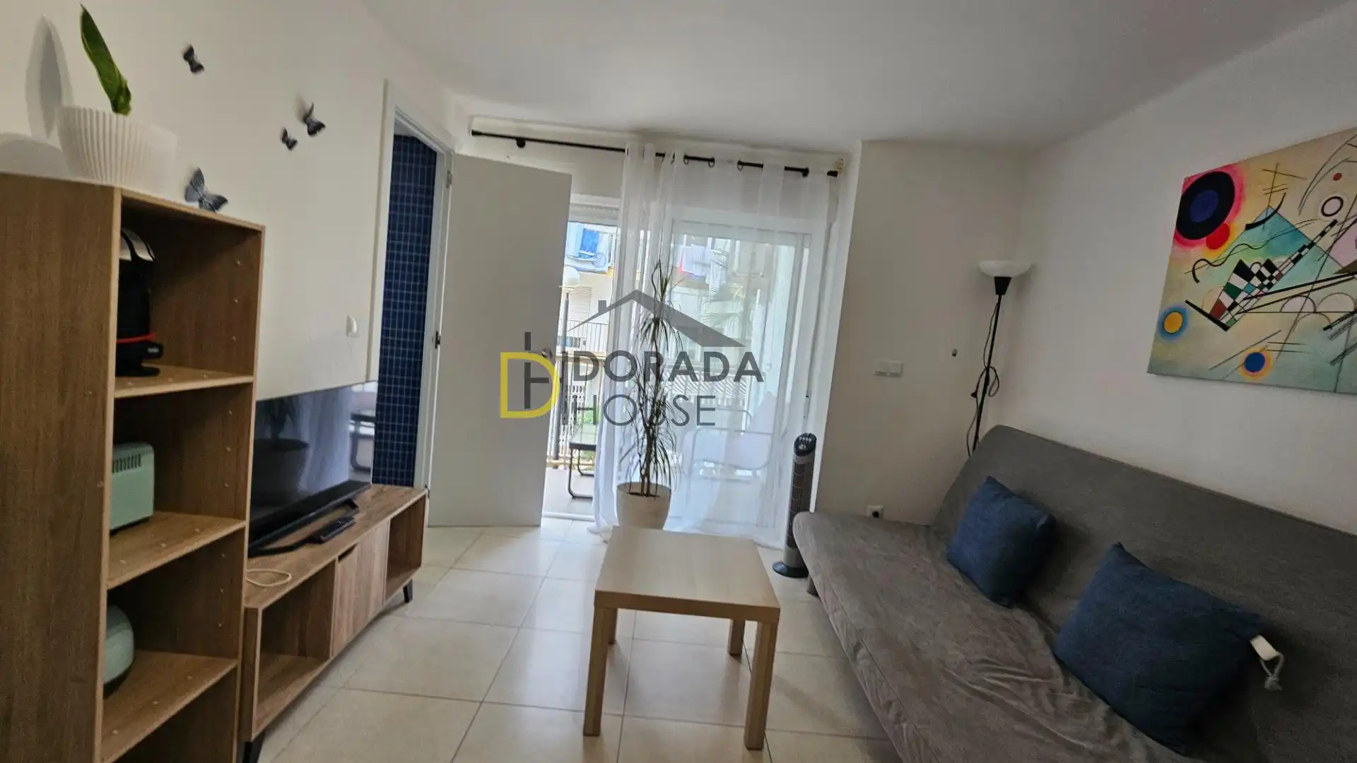 Vista exterior de Estudi en venda en Salou amb Jardí privat, Terrassa i Moblat