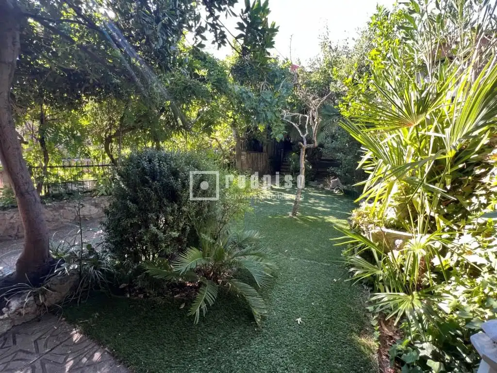 Casa o xalet de lloguer en Madrid amb Aire condicionat, Calefacció i Jardí privat