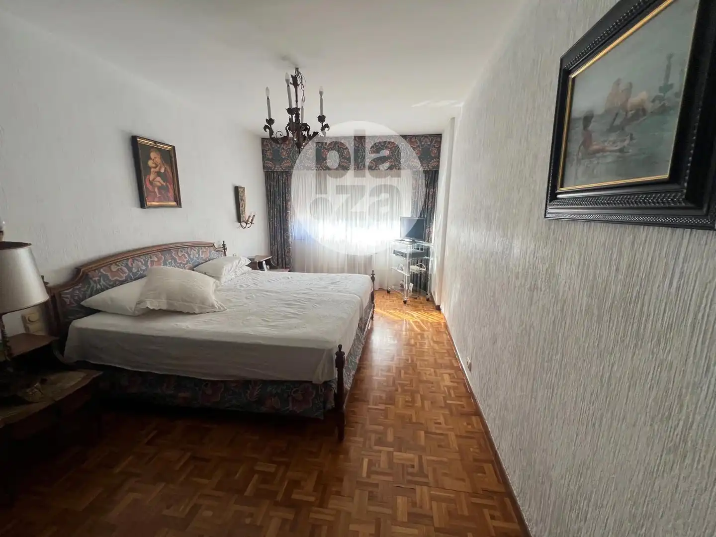 Bedroom of Flat for sale in Burgos  with Heating, Terrace and Storage room