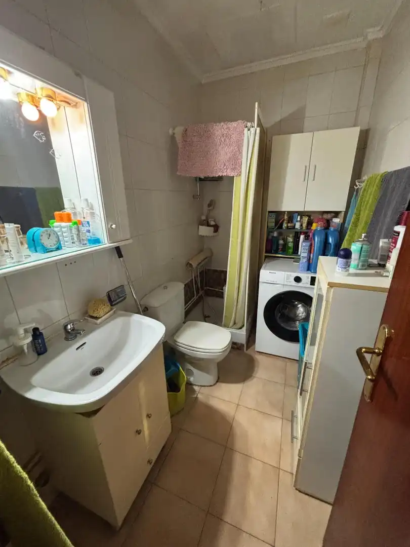 Bany de Apartament en venda en Los Alcázares amb Aire condicionat, Terrassa i Traster