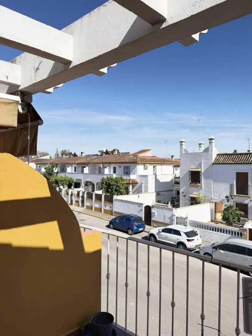 Exterior view of Flat for sale in Gines  with Air Conditioner, Heating and Terrace