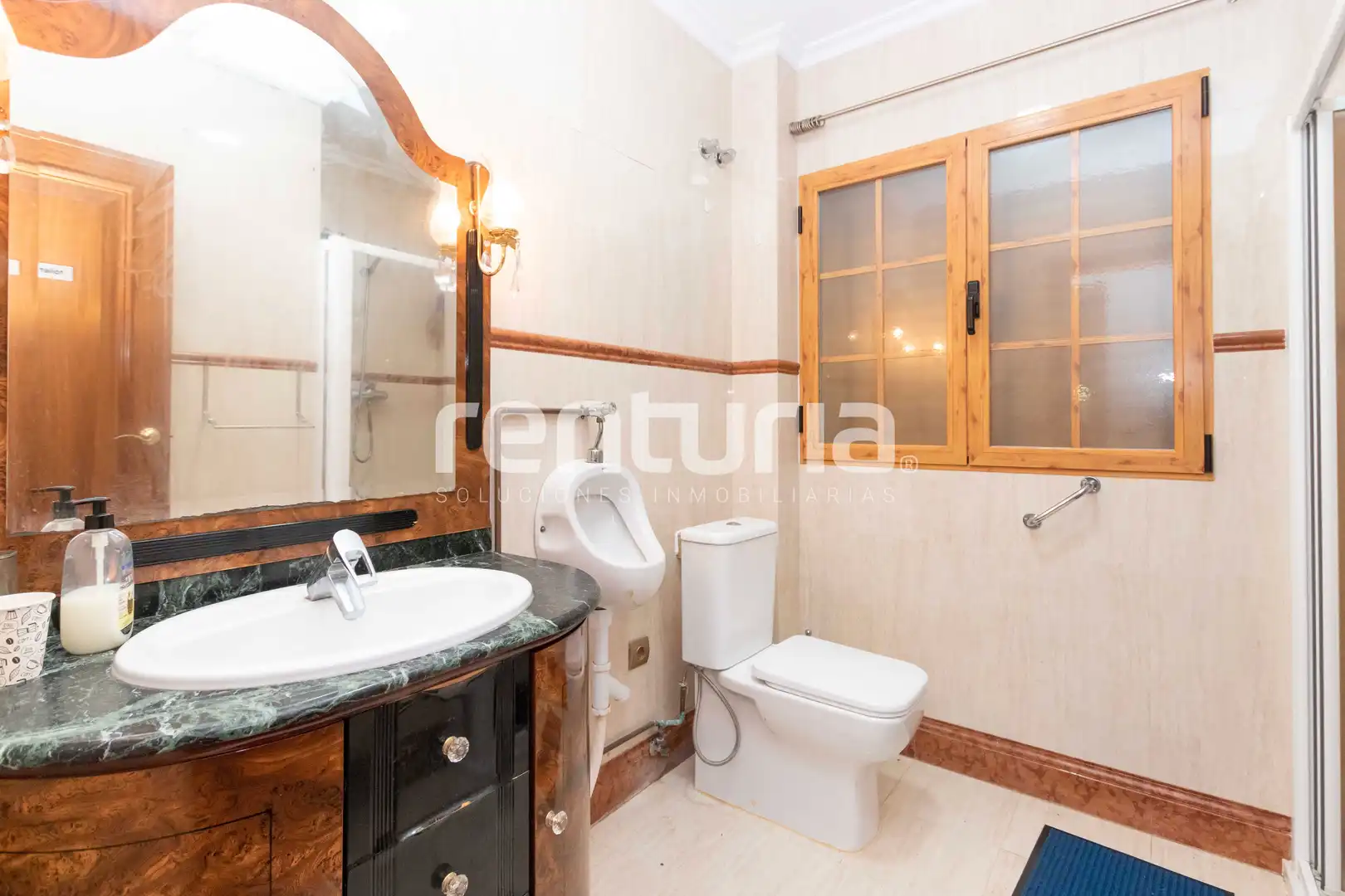 Baño de Casa o chalet en venta en Picanya con Aire acondicionado, Jardín privado y Parquet