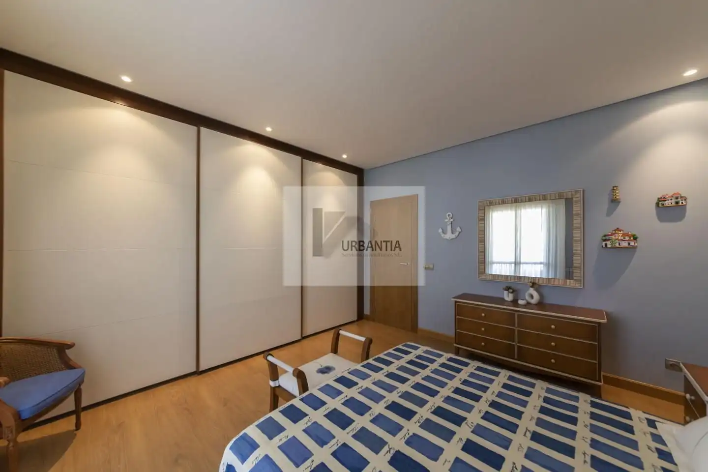 Habitación de Casa o chalet en venta en Cizur con Calefacción, Jardín privado y Parquet