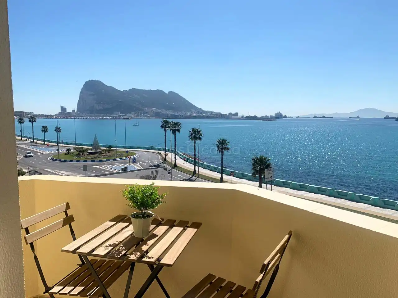 Bedroom of Study for rent in La Línea de la Concepción  with Terrace and Furnished
