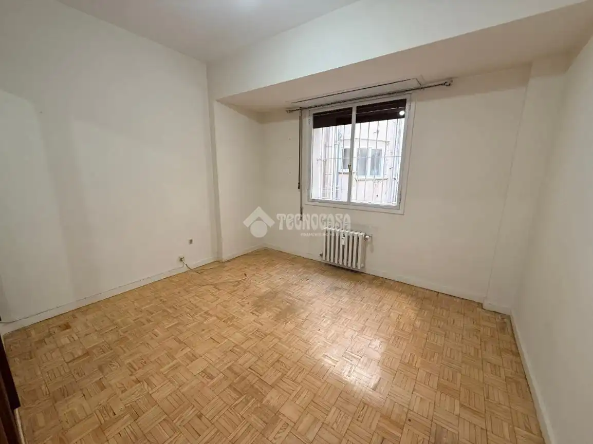 Habitación de Piso en venta en Madrid