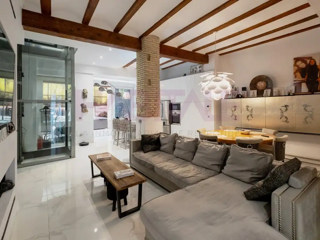 Sala de estar de Dúplex en venta en Valencia