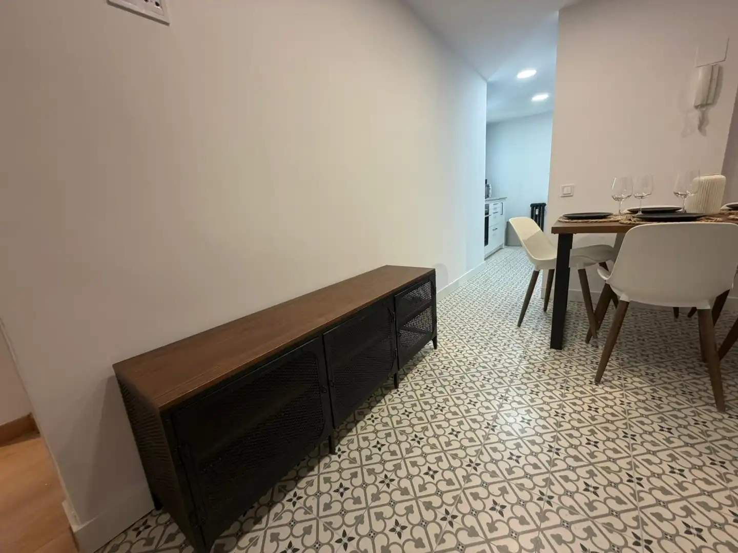 Flat for share in Madrid  with Heating, Furnished and Washing machine
