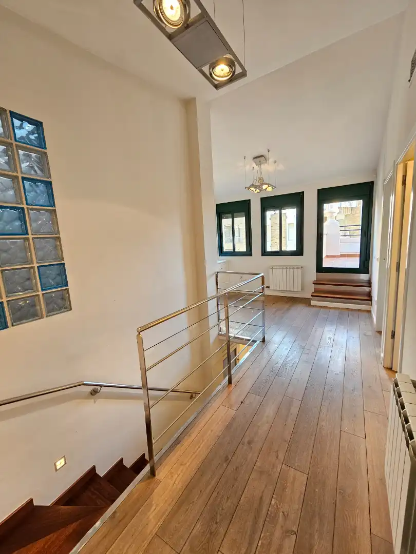 Penthouse with terrace for sale in Carrer Rovira i Virgili, imagen 41