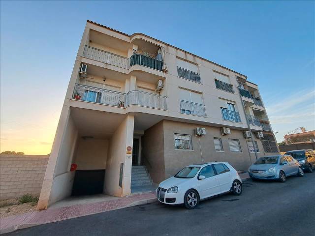 Garaje en Venta en Ribera en Ceutí