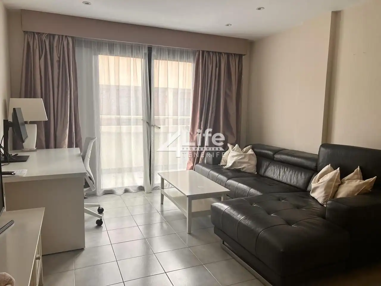 Flat with pool for sale in Arquitecto Gómez Cuesta, imagen 2