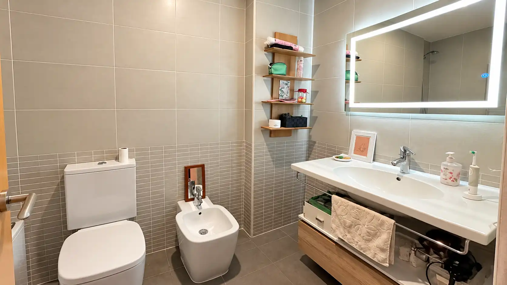 Baño de Piso en venta en Girona con Aire acondicionado, Calefacción y Parquet