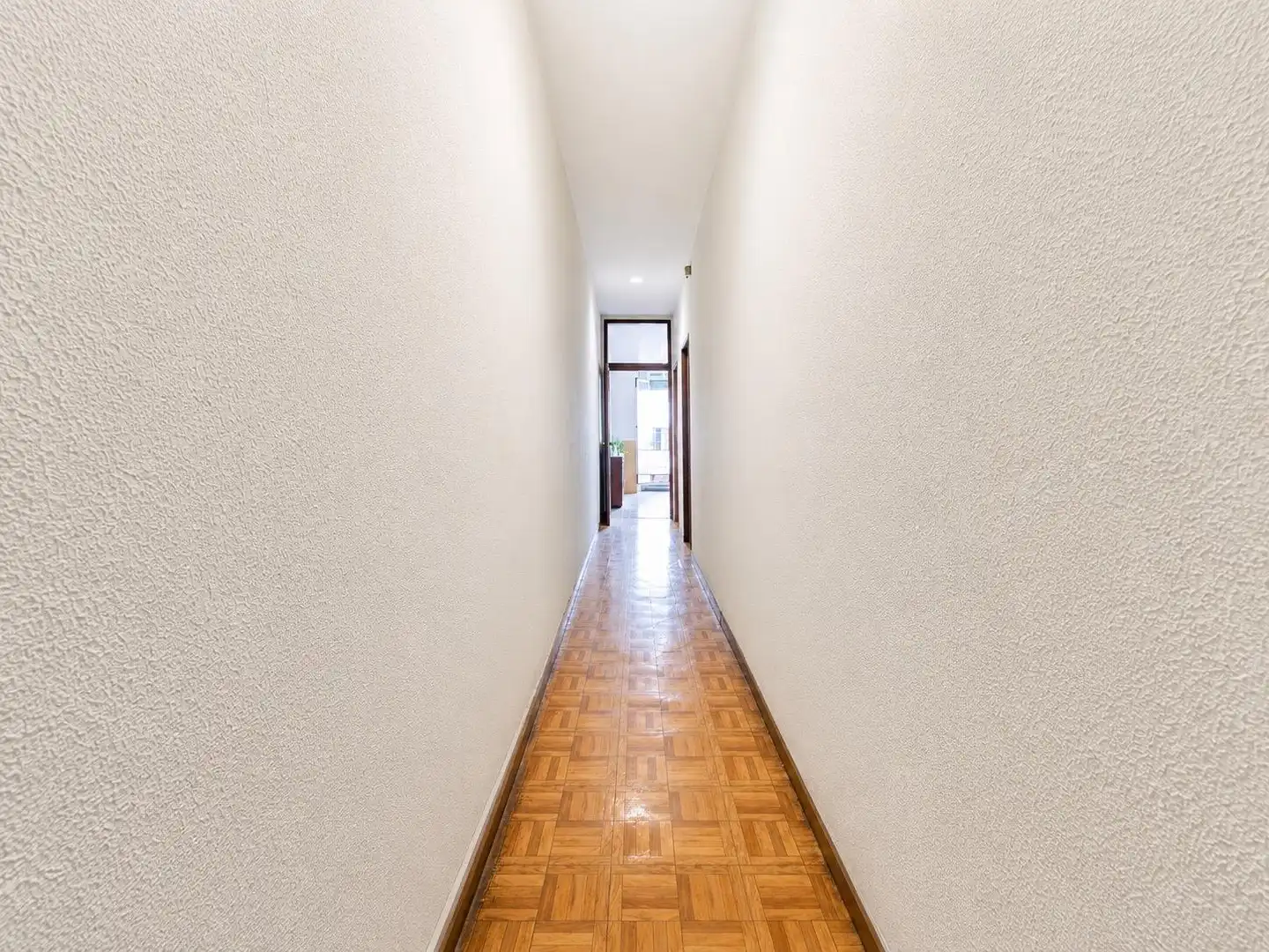 Flat with terrace for sale in Calle de la Luna, imagen 13