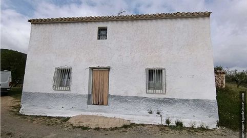 Cortijo LUBRIN con pozo de agua