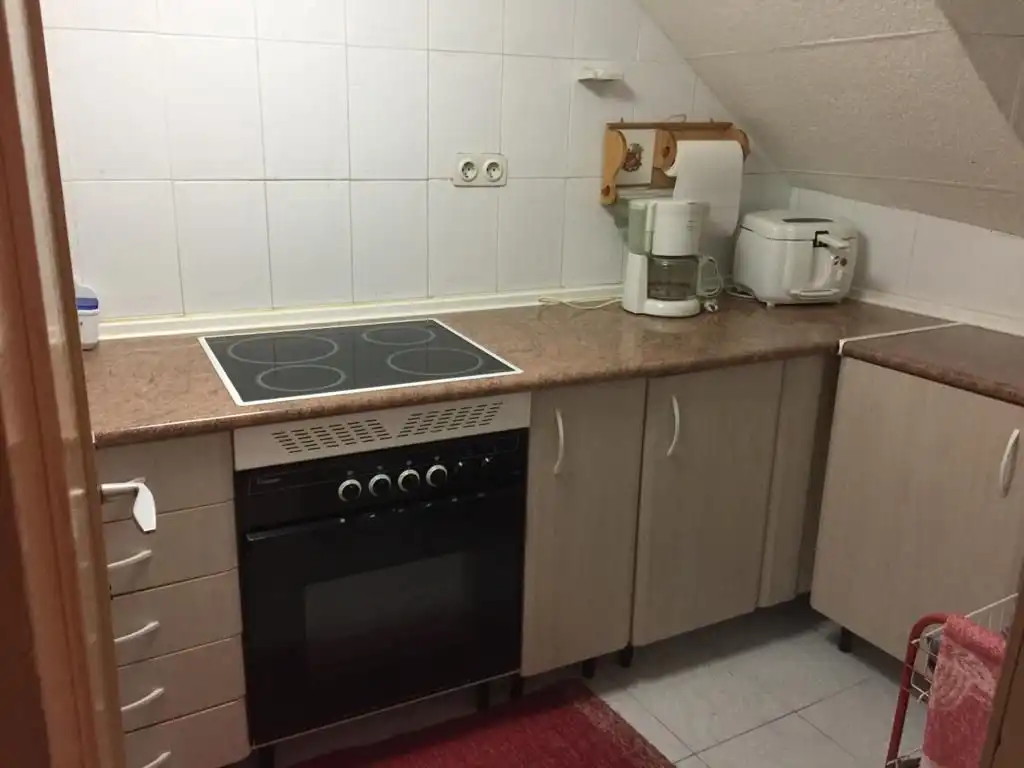 Cuina de Casa o xalet en venda en Garganta la Olla amb Calefacció i Moblat