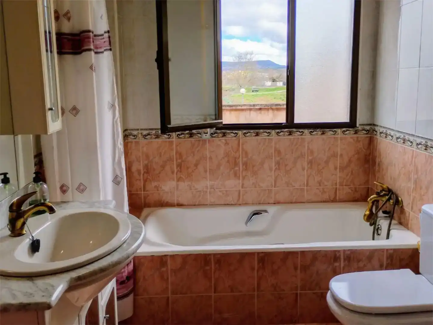 Bany de Casa o xalet en venda en Uruñuela amb Balcó