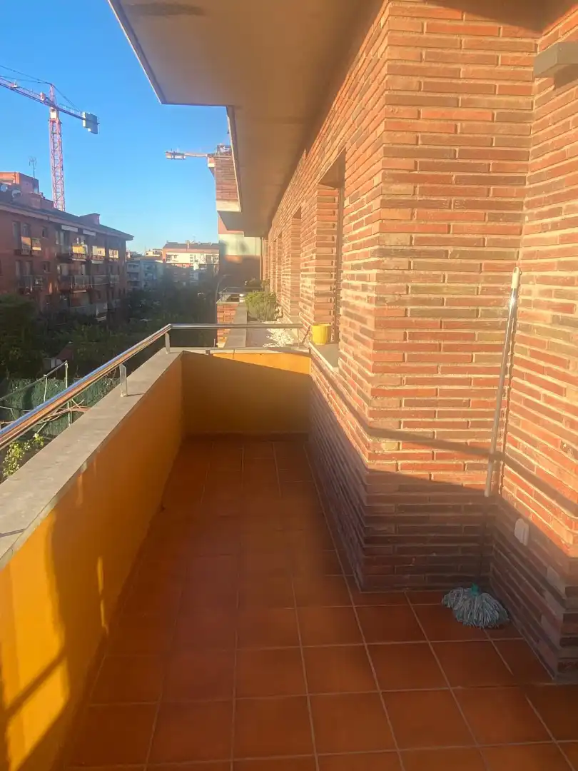 Flat for rent in Carrer del Castell de Solterra, 18, Montilivi