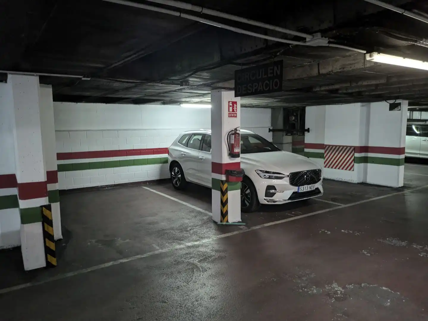 Parking de Garaje de alquiler en Oviedo 