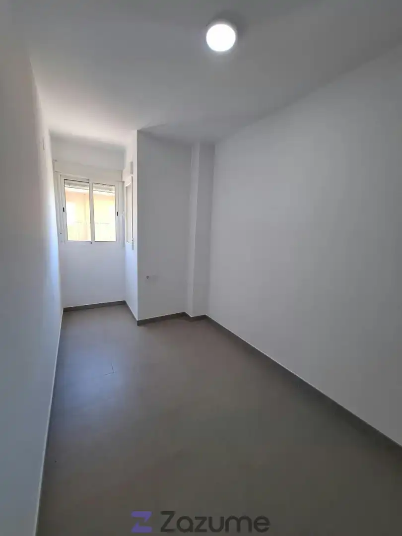 Bedroom of Flat for rent in Alginet  with Storage room, Furnished and Oven