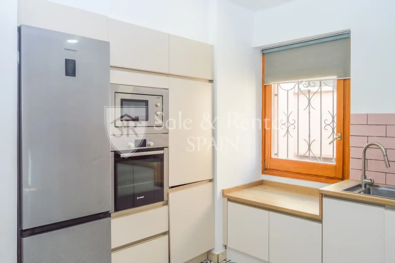Kitchen of Flat for sale in Blanes  with Air Conditioner, Heating and Terrace