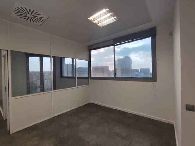 Oficina en Alquiler en Avinguda de Cornellà en El Gall