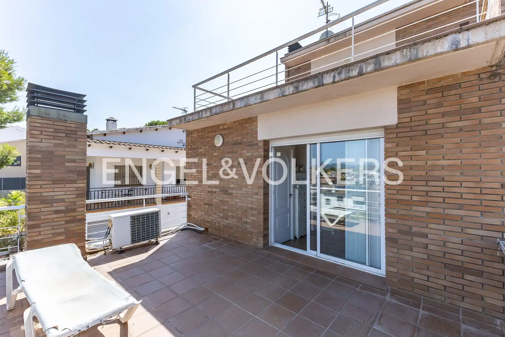 Terrassa de Casa adosada en venda en Sant Pere de Ribes amb Aire condicionat, Calefacció i Jardí privat