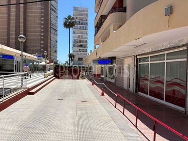 Local comercial en venta en Playa de Levante