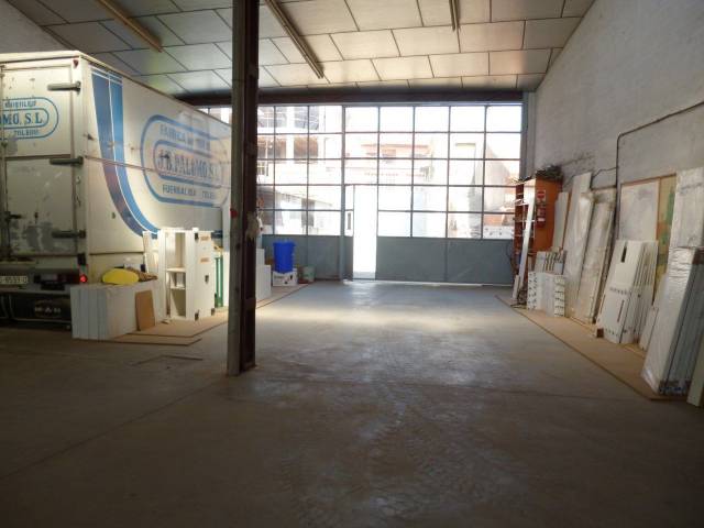 Local comercial en Alquiler en Fuensalida