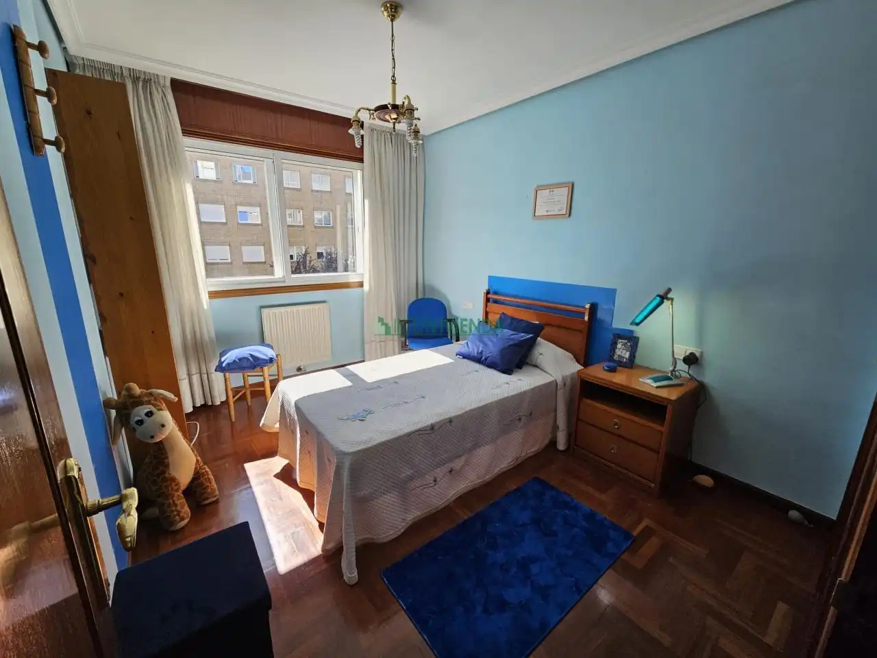 Habitación de Piso de alquiler en Vigo  con Calefacción, Parquet y Terraza