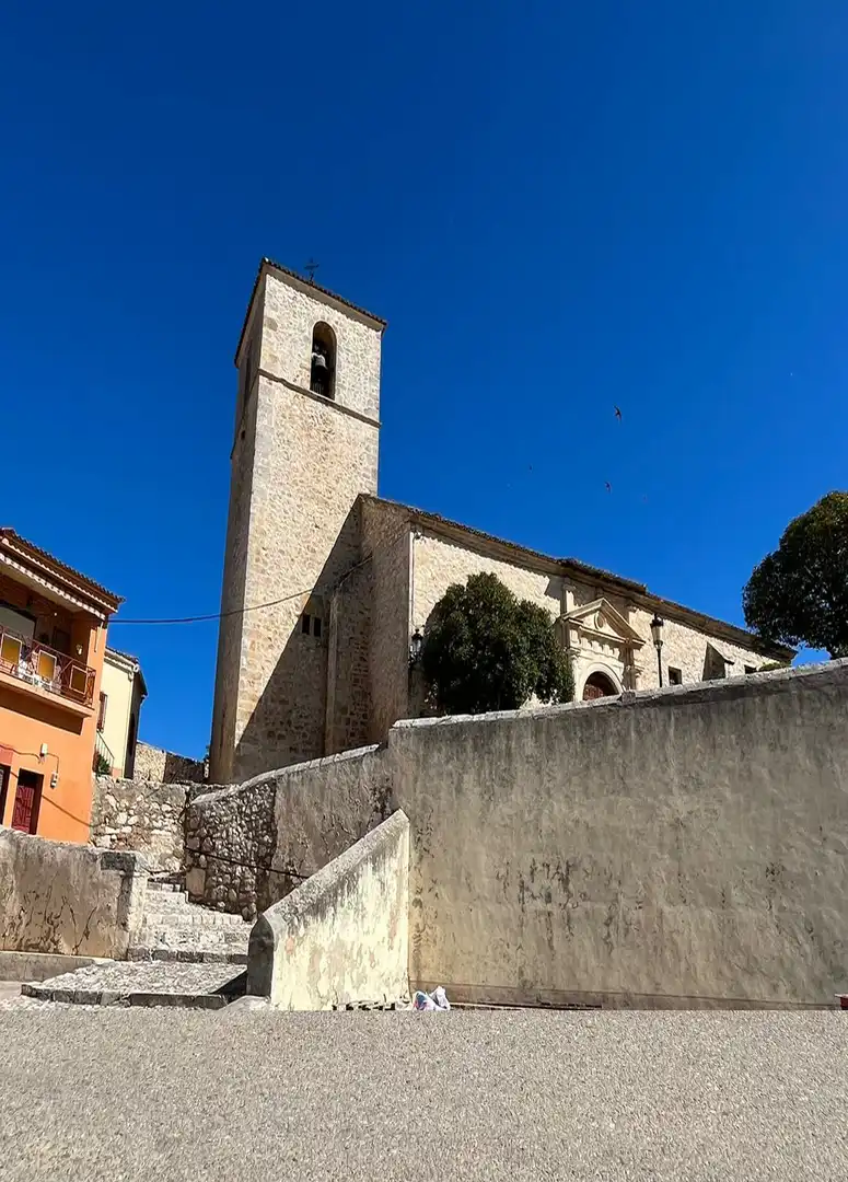Casa adosada en venta en Atanzón