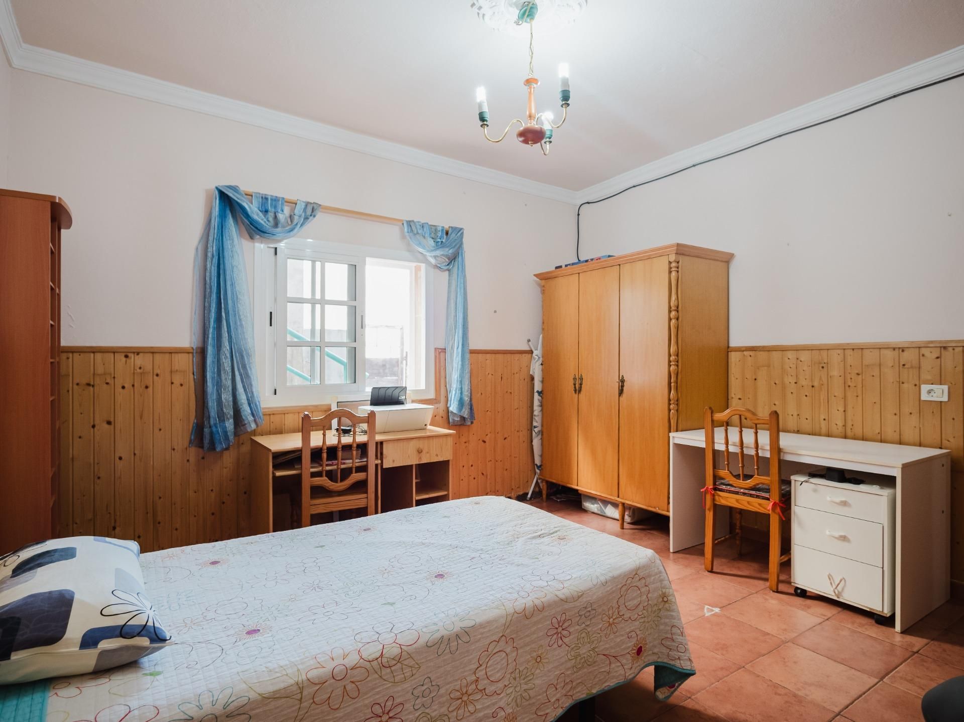 Dormitori de Casa adosada en venda en Las Palmas de Gran Canaria amb Terrassa i Alarma