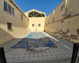 Swimming pool of Single-family semi-detached for sale in Linyola  with Air Conditioner, Heating and Private garden