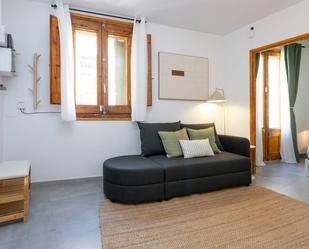 Living room of Flat to rent in  Barcelona Capital  with Air Conditioner and Furnished