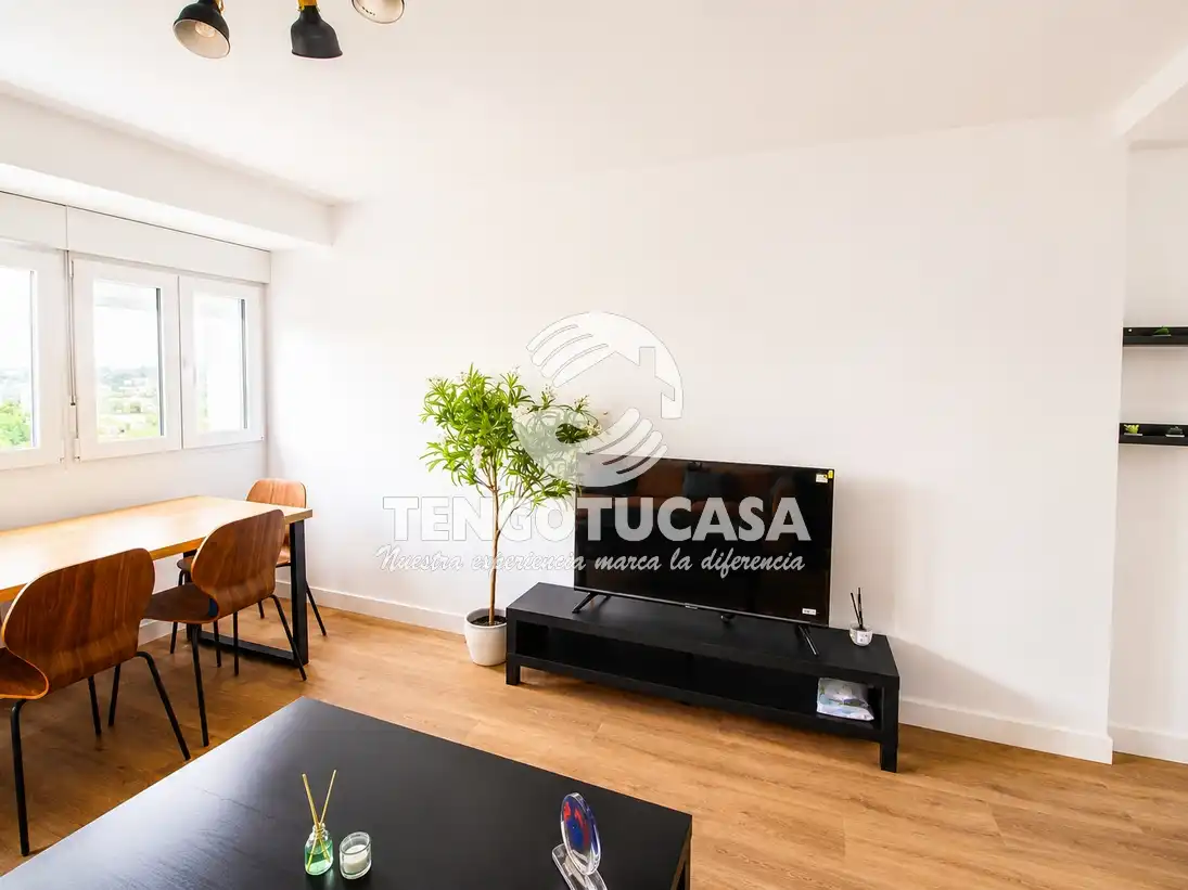 Wohnzimmer von Wohnung zum Verkauf in Madrid mit Klimaanlage, Heizung und Parkett