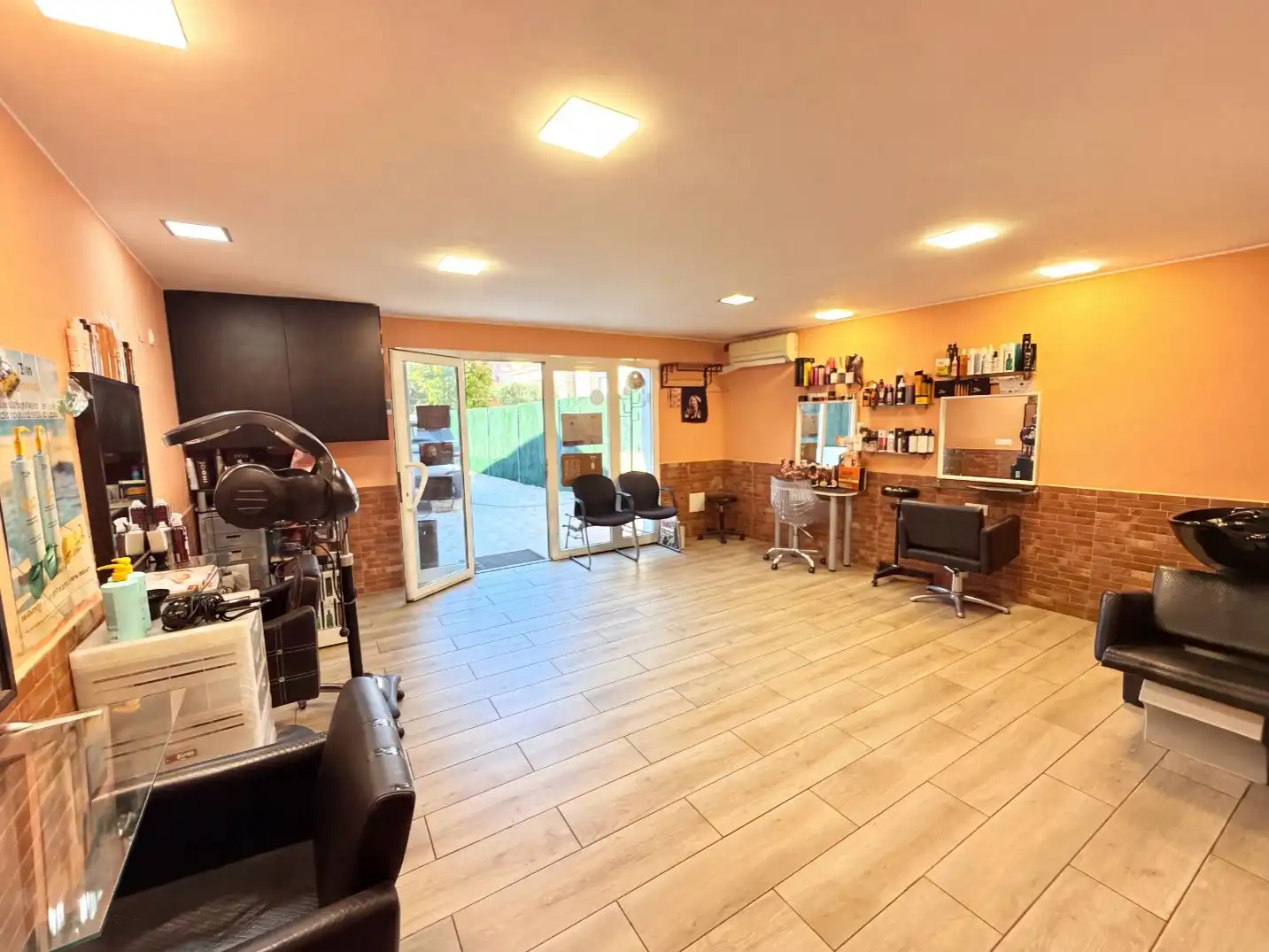 Villa mit Garten zum Verkauf in Carrer de Mossèn Jacint Verdaguer 128, imagen 17