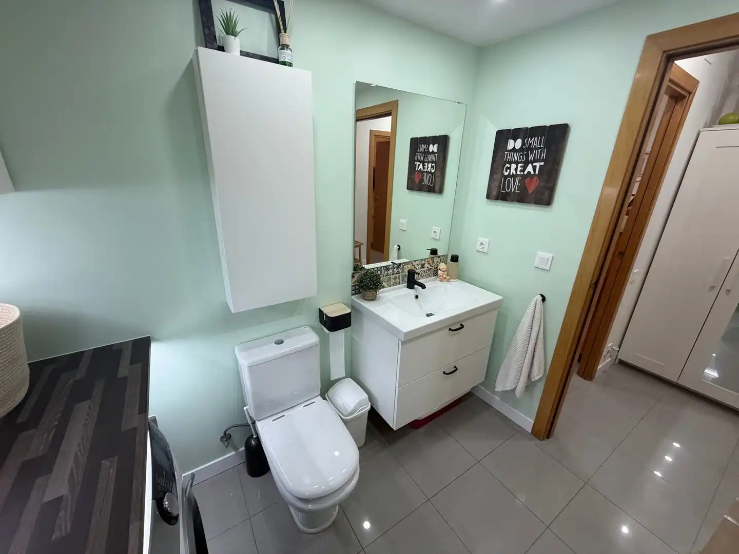 Baño de Piso en venta en Girona con Aire acondicionado, Jardín privado y Terraza