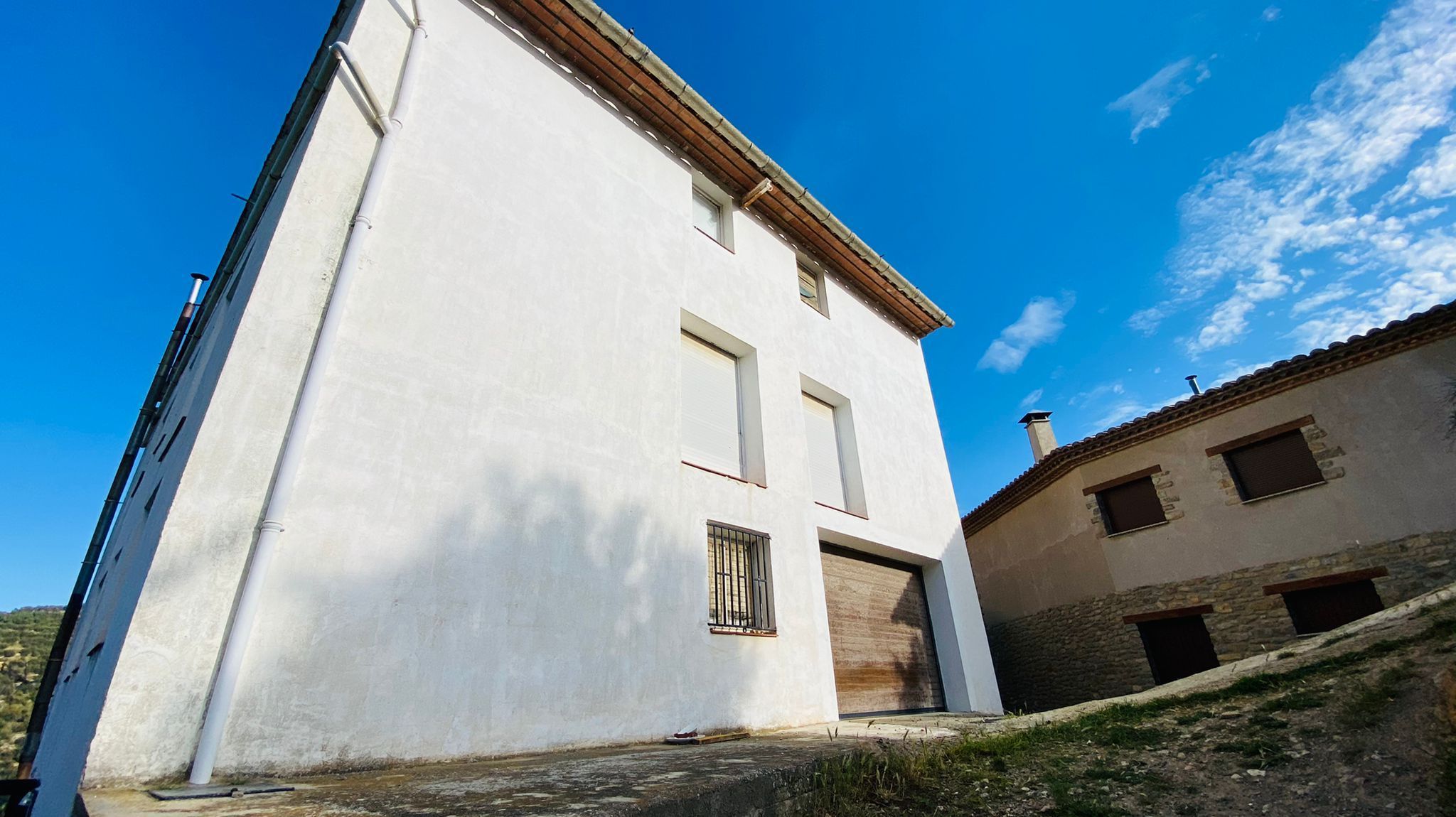 Vista exterior de Casa o xalet en venda en La Mata de Morella amb Jardí privat, Terrassa i Traster