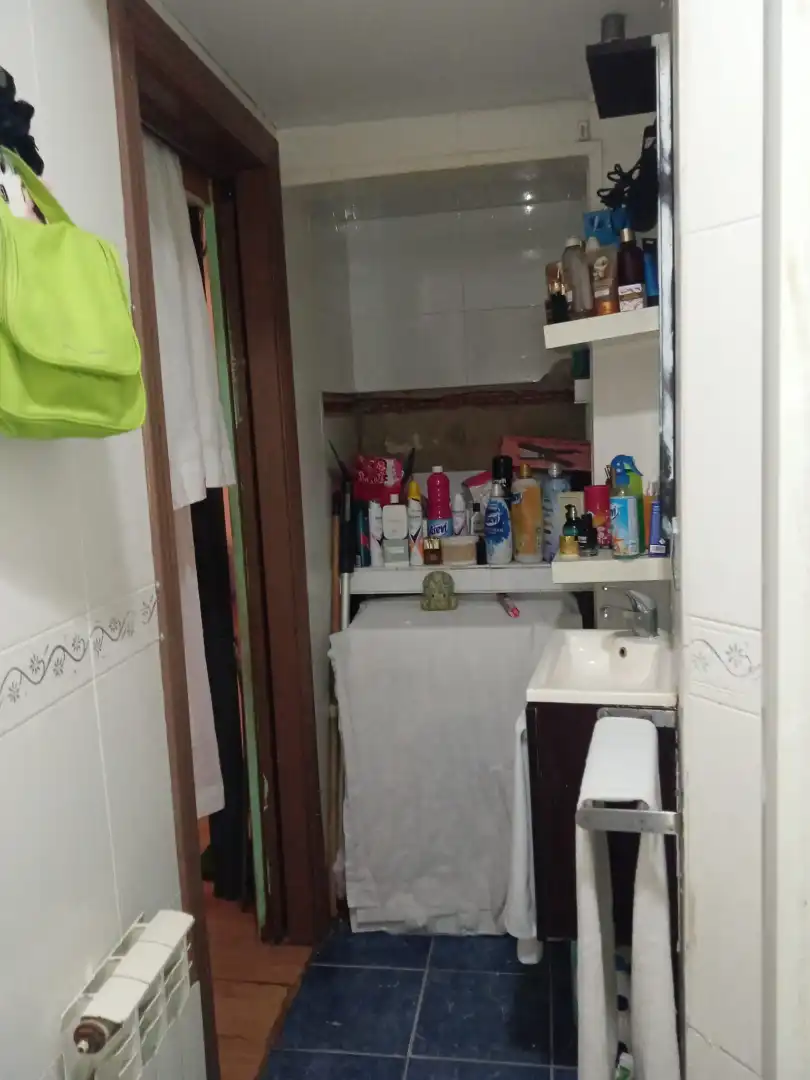 Bany de Planta baixa en venda en Badalona amb Aire condicionat i Calefacció
