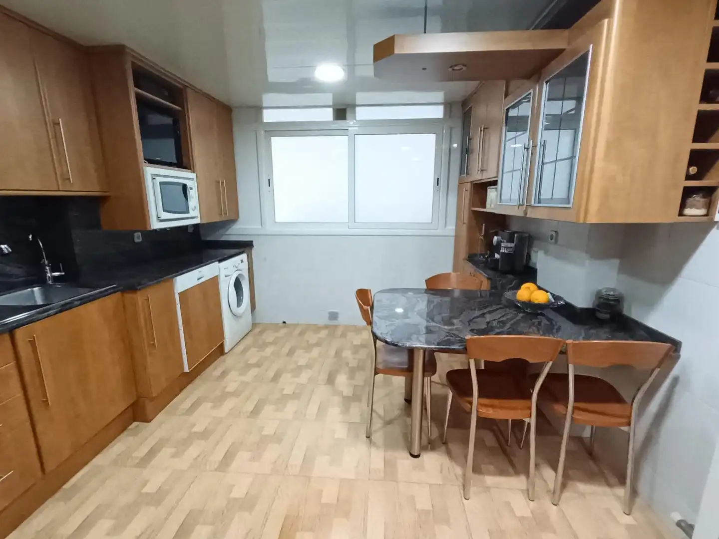 Cocina de Piso en venta en Sabadell con Balcón