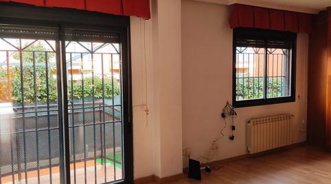 Photo 4 of Single-family semi-detached for sale in Los Robles, Seseña