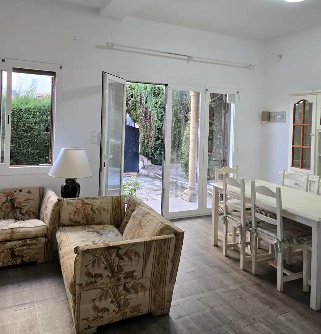 Garten von Einfamilien-Reihenhaus zum Verkauf in Cambrils mit Privatgarten, Ofen und Gemeinschaftspool