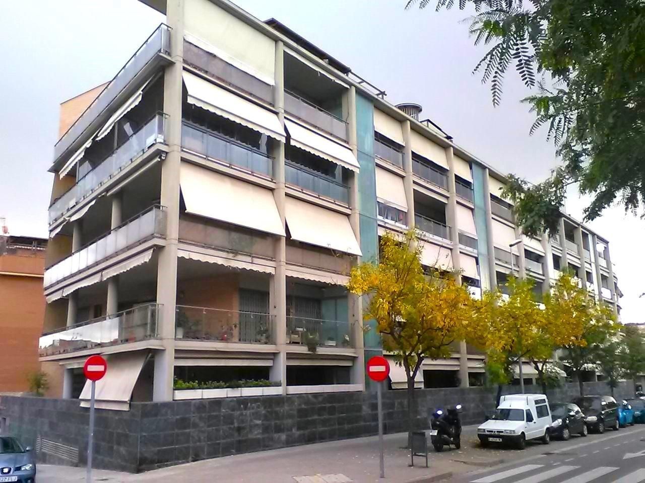 Exterior view of Flat for sale in Sant Boi de Llobregat  with Private garden, Terrace and Balcony