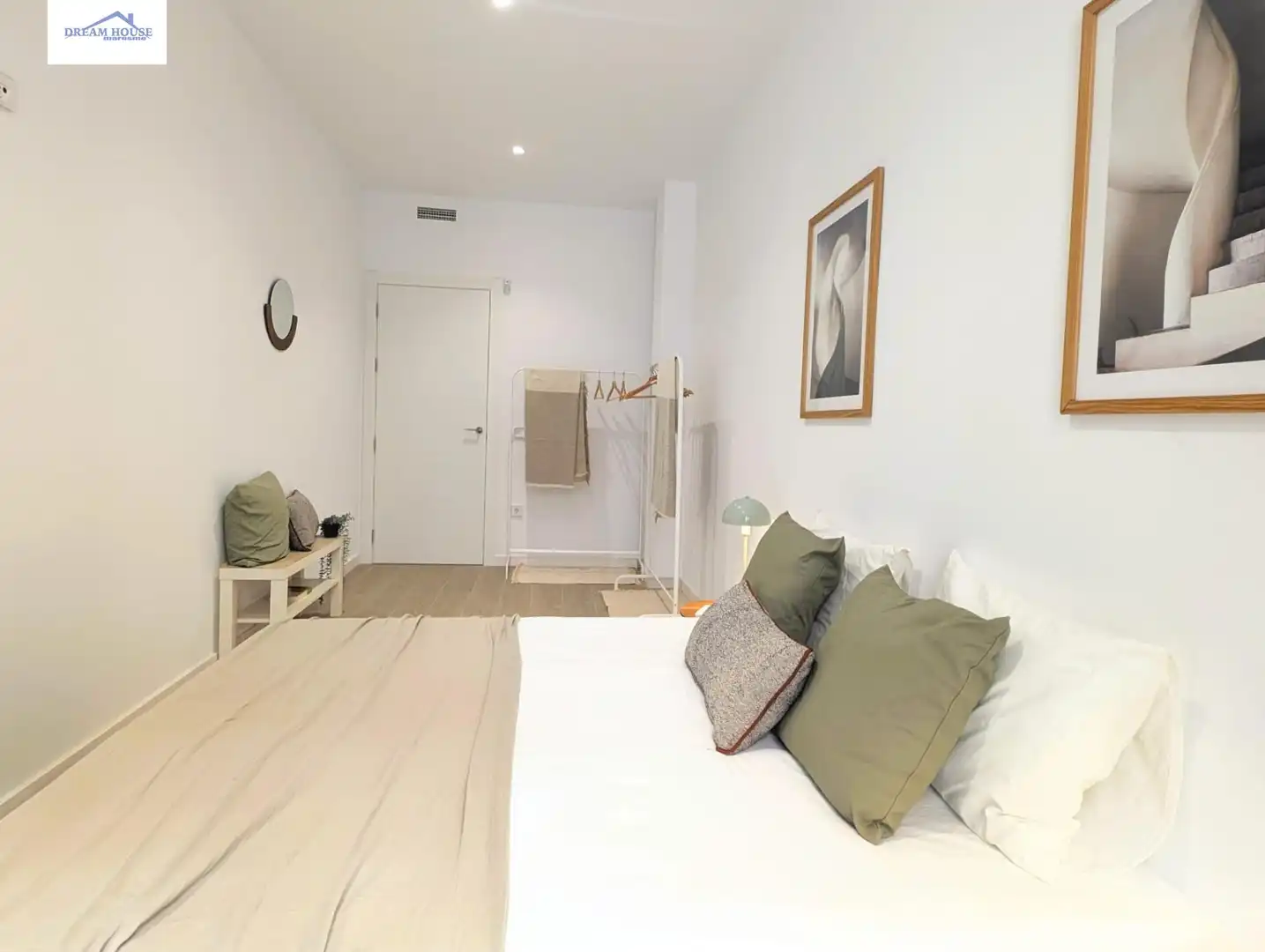 Habitación de Planta baja en venta en Mataró con Aire acondicionado, Calefacción y Terraza