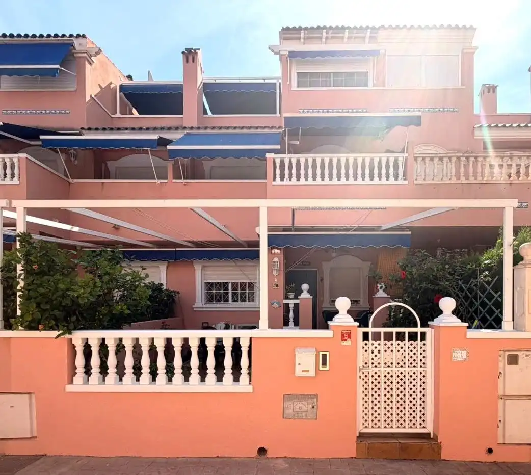 Triplex for sale in Santa Pola ciudad