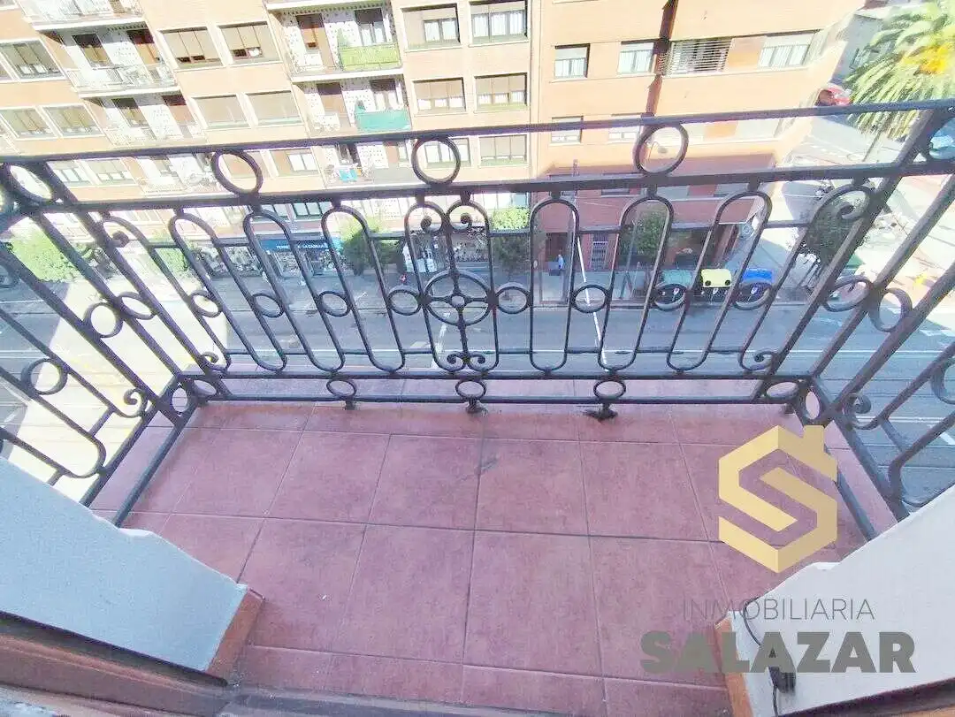 Appartamento con balcone in vendita a Pablo de Alzola Kalea, imagen 16